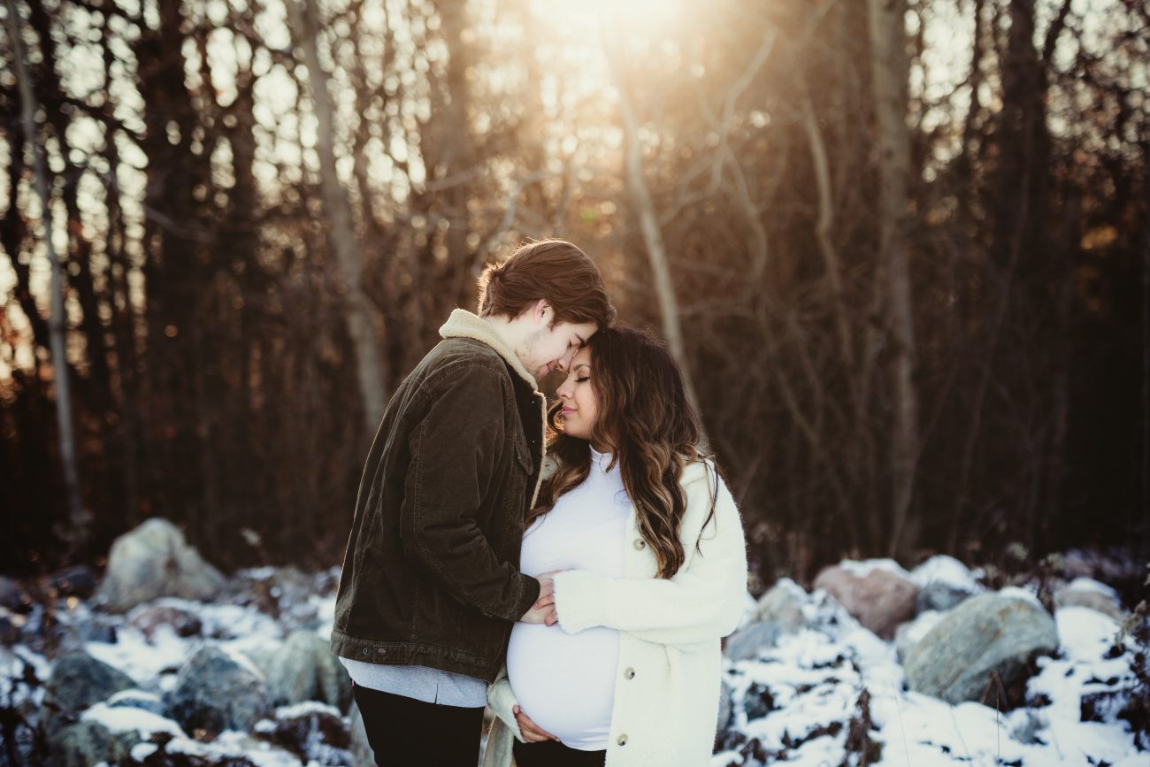 maternity couple in winter